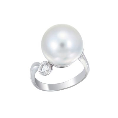 Pearl and Diamond Ring