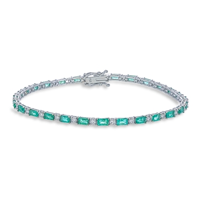 Emerald and Round Brilliant Diamond Bracelet